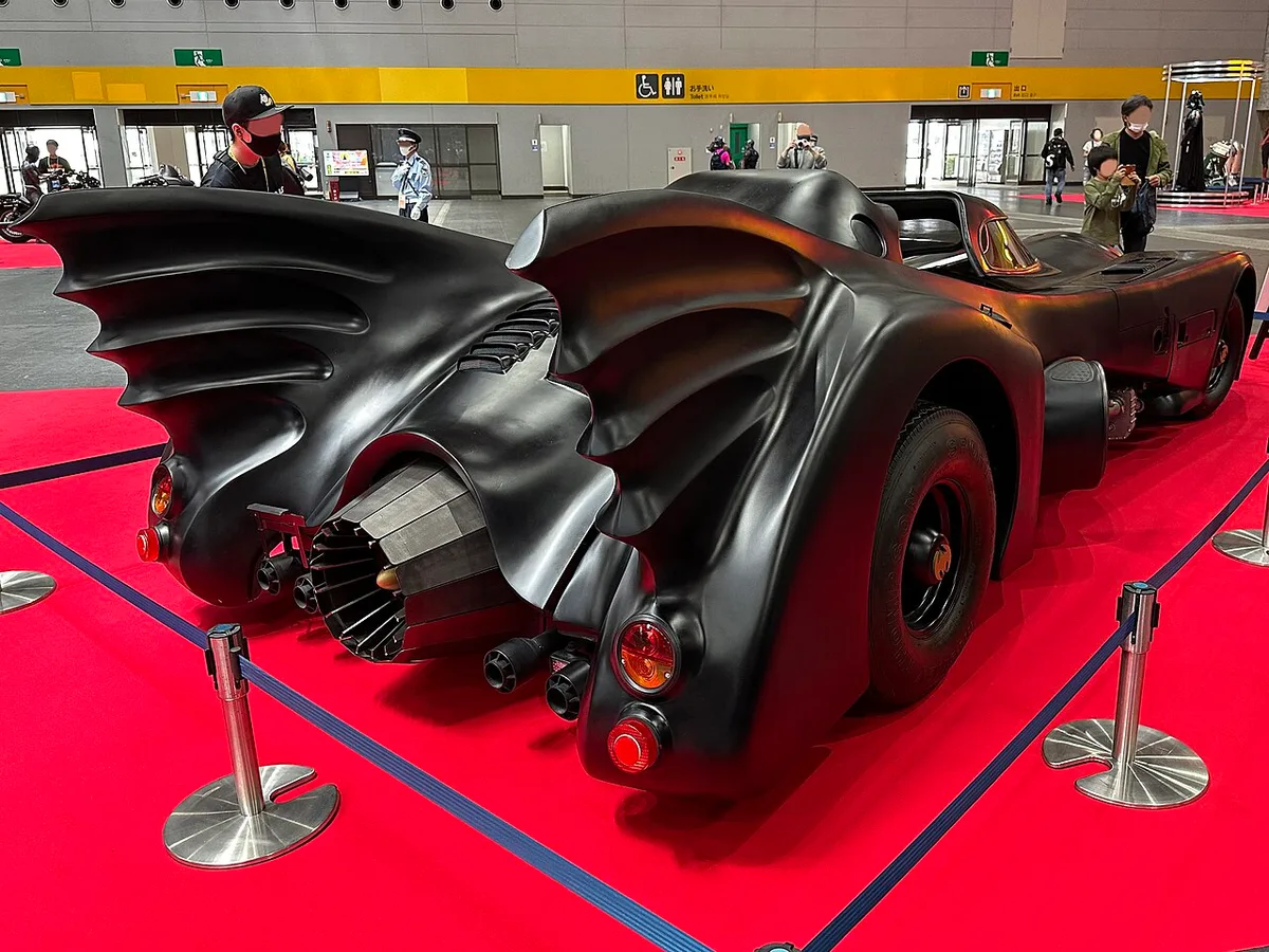 The rear of the Tim Burton-era Batmobile, showing its tall bat-wing fins