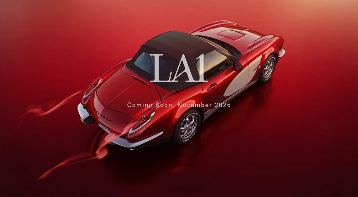 Mitsuoka is turning a Miata into a 1950s Corvette