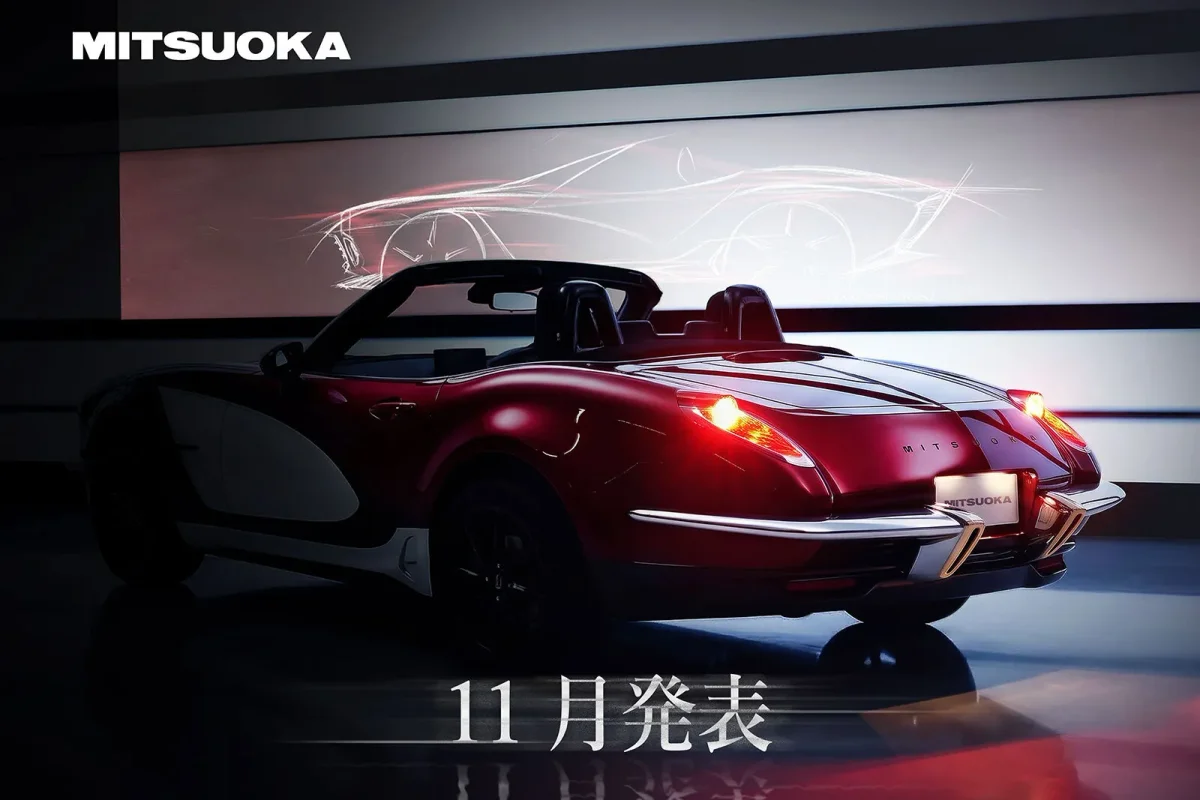 Mitsuoka is turning a Miata into a 1950s Corvette