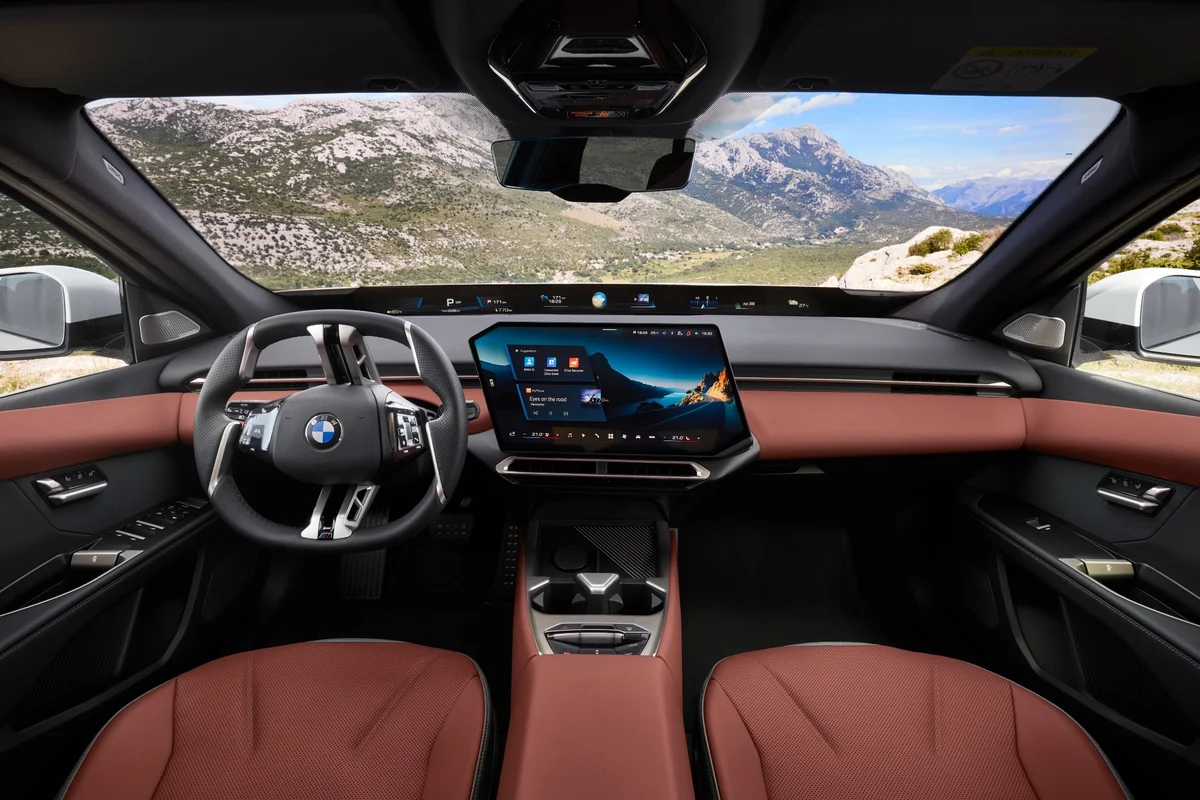 BMW's new 3 Series arrives with a 437-hp M350 and a drift mode