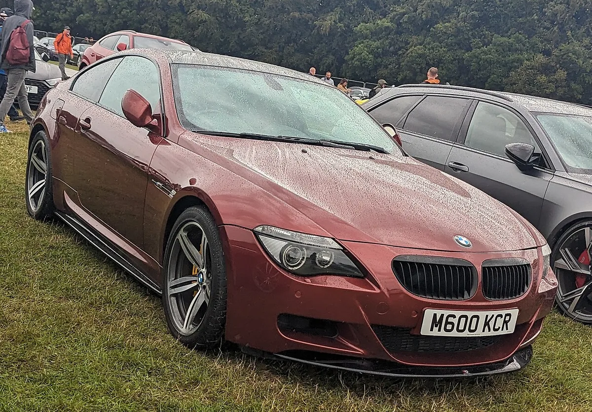 Did the BMW M6 ever have a V10?
