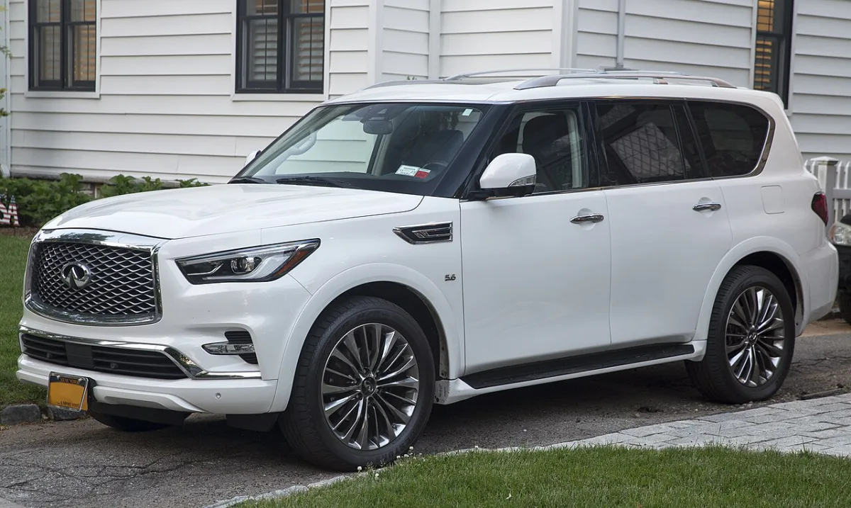 Infiniti QX80 full size SUV