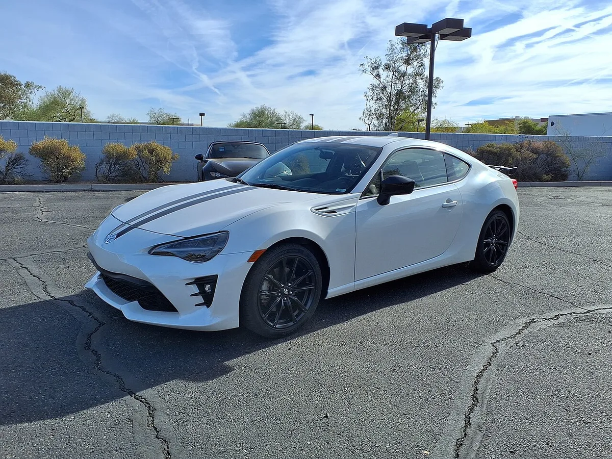 A white 2017 Toyota 86 860 Special Edition from the front three-quarter view