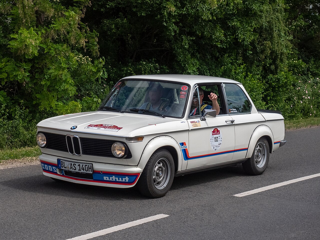 BMW 2002 Turbo: BMW 2002 Turbo: Europe's First Turbocharged Production Car