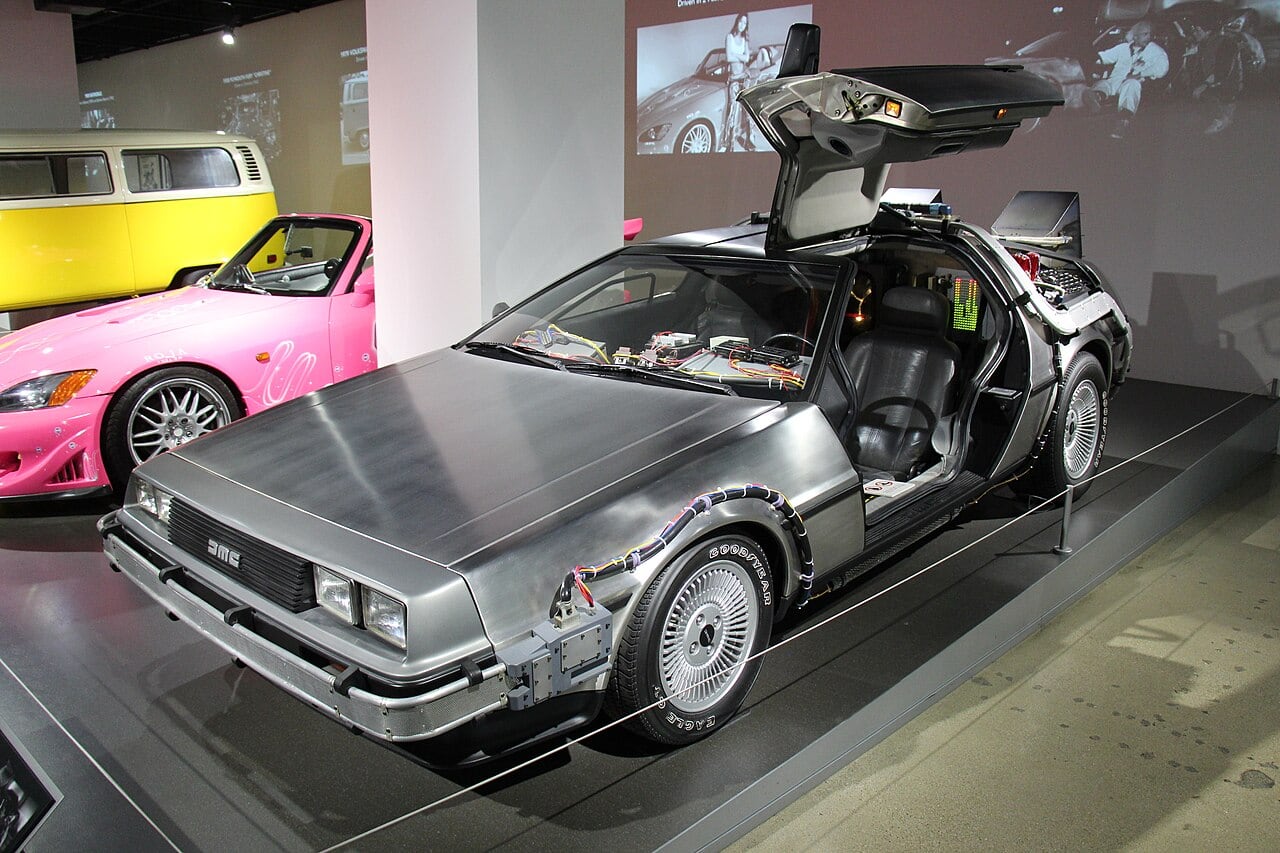 DeLorean Time Machine