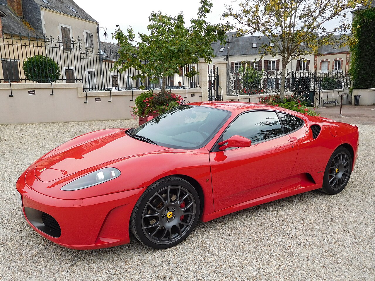 Ferrari 430: Ferrari F430: The Sharpened V8 Supercar