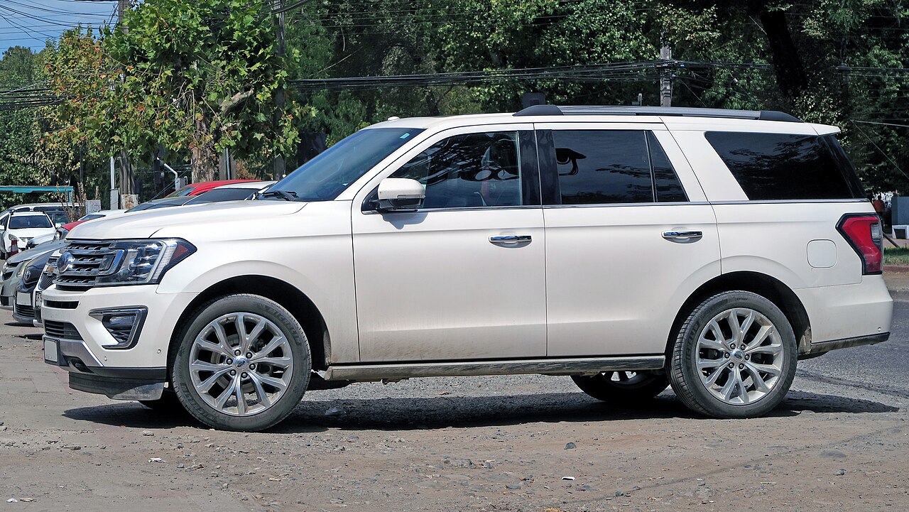 Ford Expedition: Ford Expedition: The Full-Size Family SUV