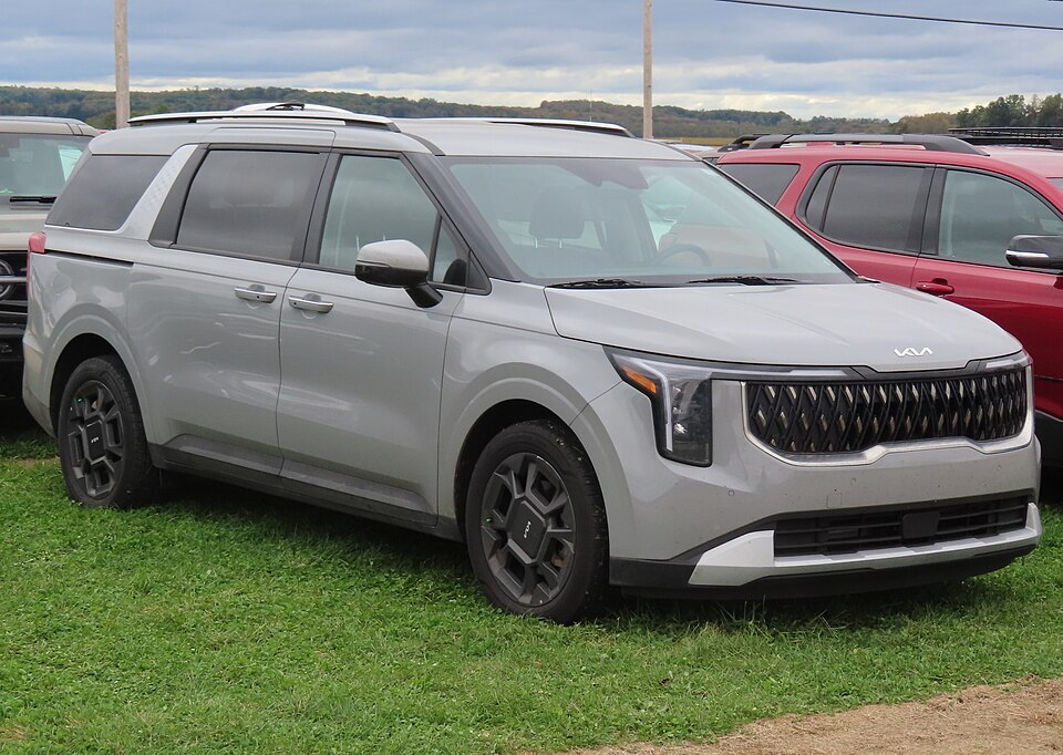 Kia Carnival: Minivan with SUV-inspired styling. V6 and hybrid power, spacious and family-focused. Kia calls it an MPV.