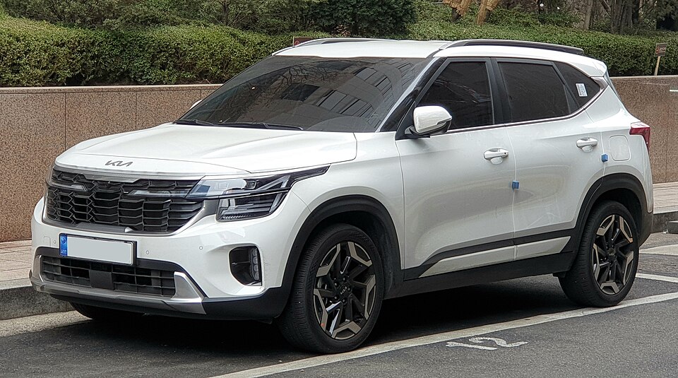 Kia Seltos: Subcompact crossover. Boxy, rugged-looking styling and an available turbo. A roomy small SUV.