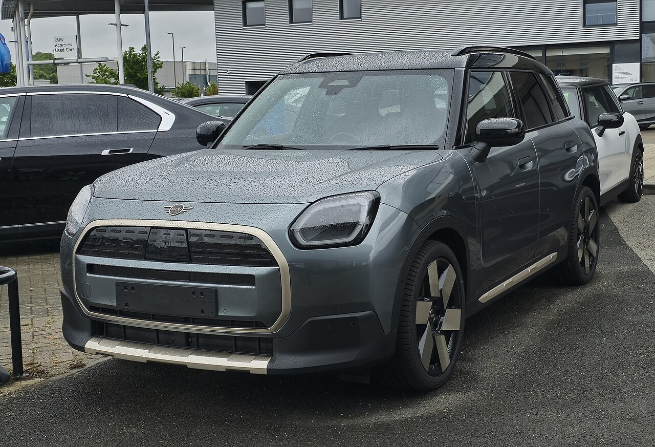 MINI Countryman: MINI Countryman: The Big MINI SUV